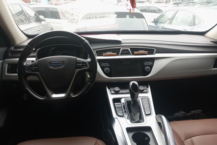 吉利汽车 博越 2016款 1.8TD 自动智尊型中控内饰7002