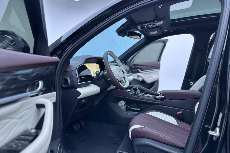 吉利汽车 星越L 2021款 2.0TD DCT EVO两驱智尊型中控内饰7002