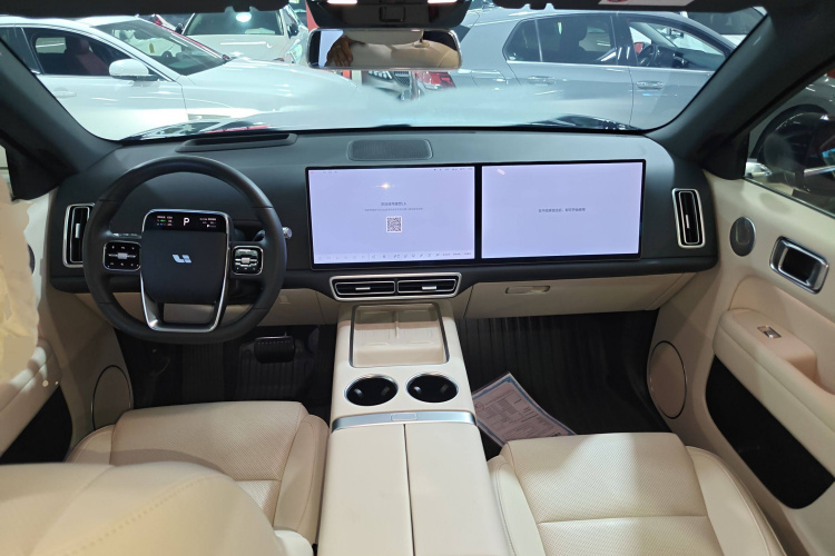 理想汽车 理想L6 2024款 Pro中控内饰7002