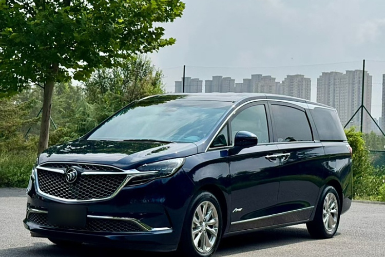 别克GL8 2020款 Avenir艾维亚 四座尊礼版车身外观6004