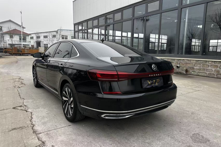 大众 帕萨特 2022款 330TSI 精英版车身外观6007