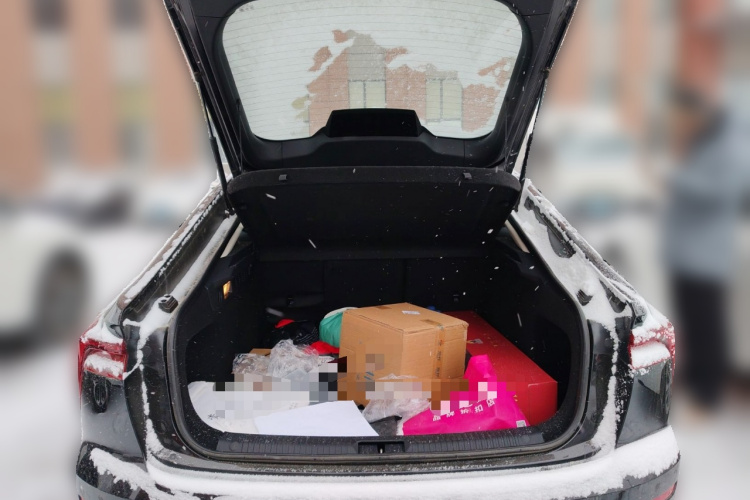 奔腾B70 2025款 龙耀版 1.5T 欢享型中控内饰23