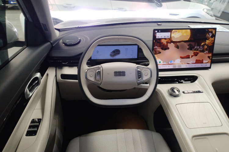 吉利银河 银河E5 2024款 440km 探索版中控内饰13