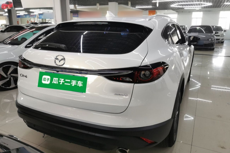 马自达CX-4 2021款 2.0L 自动两驱蓝天品位版车身外观7