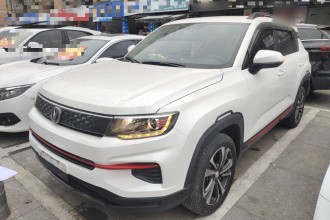 长安CS35PLUS 2022款 1.6L 手动豪华版