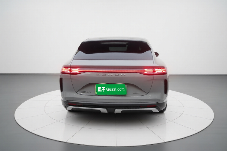 腾势N7 2023款 长续航性能版车身外观6