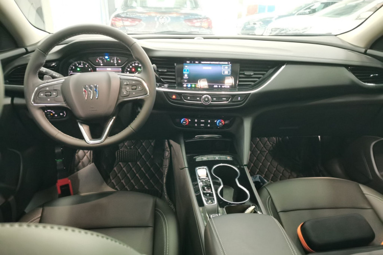 别克 君威 2024款 改款 25T 超享版中控内饰12