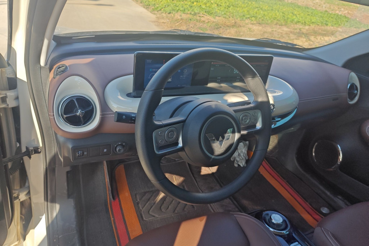 五菱汽车 五菱缤果 2024款 333km 悦享款中控内饰13