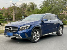 奔驰GLA 2018款 GLA 200 动感型