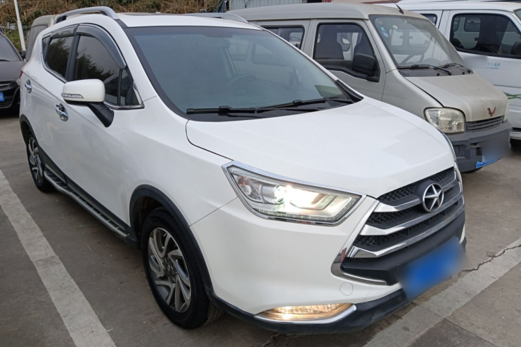 江汽集团 瑞风S3 2016款 1.5L 手动豪华智能型车身外观3