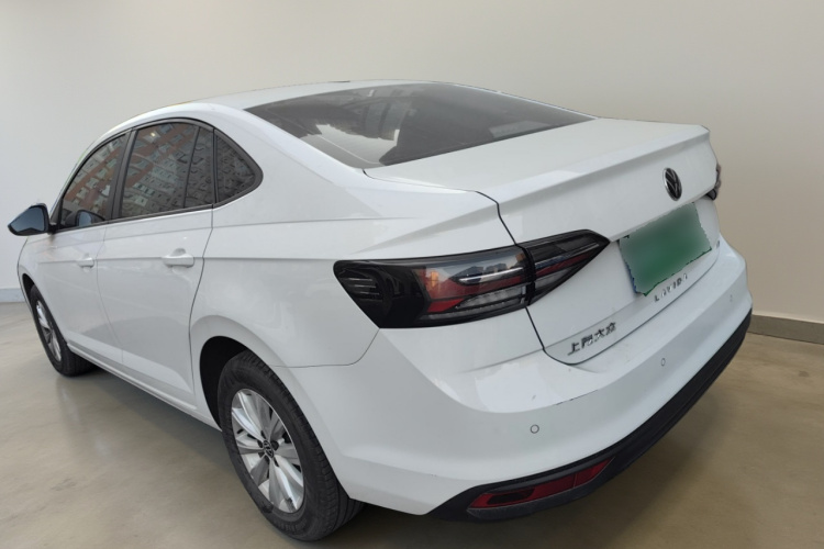 大众 朗逸 2023款 新锐 1.5L 自动新逸版车身外观5