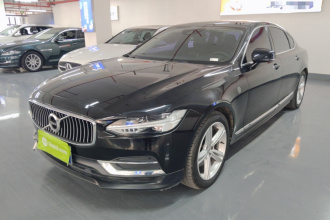 沃尔沃S90 2019款 T4 智逸版