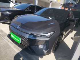 长安UNI-V 2024款 1.5T 尊贵型