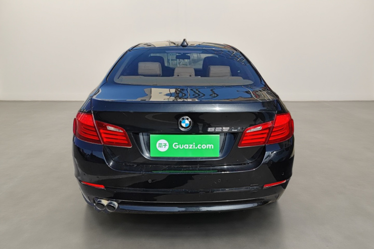宝马5系 2013款 525Li 豪华型车身外观6