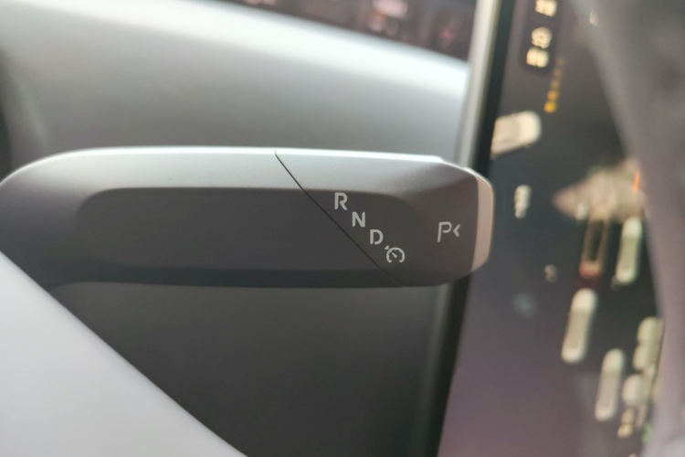 阿维塔12 2024款 700 三激光后驱奢享版局部细节18