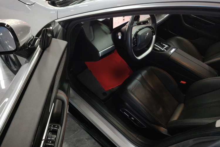 小鹏P7 2022款 480N+中控内饰7003