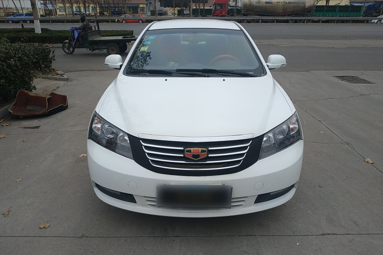 吉利汽车 经典帝豪 2013款 三厢 1.5L 手动进取型车身外观2