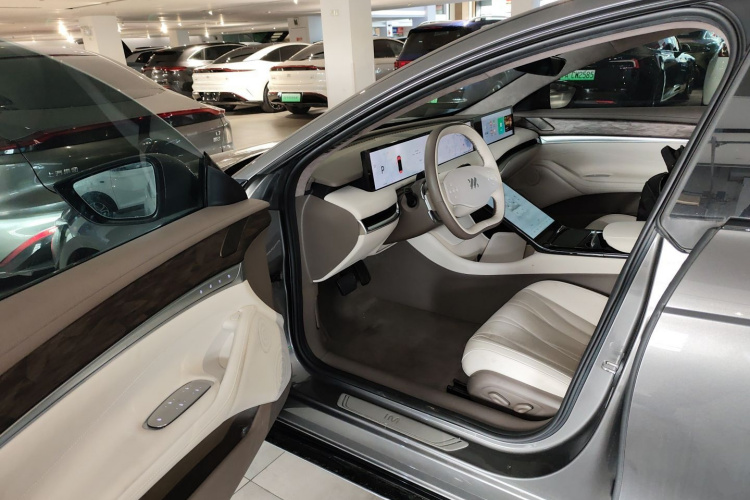 智己汽车 智己L7 2022款 Dynamic中控内饰20