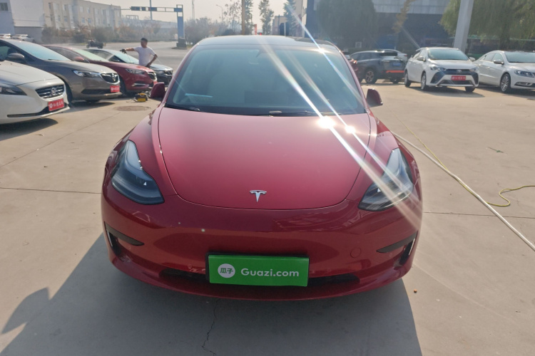 特斯拉 Model 3 2021款 标准续航后驱升级版 3D6车身外观2