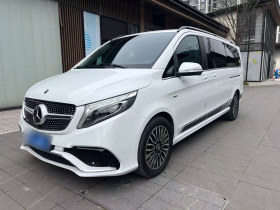 奔驰V级 2017款 V 260 L 尊贵加长版