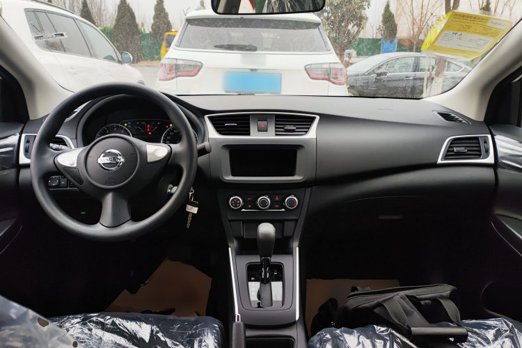 日产 轩逸 2026款 经典 1.6L CVT舒畅版中控内饰12