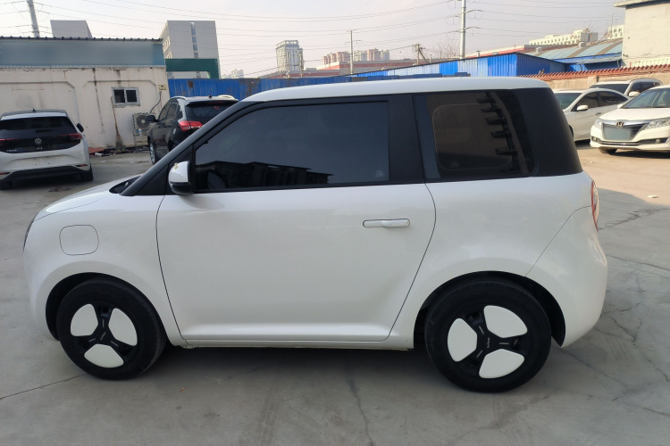 长安启源 长安Lumin 2023款 205km 香沁款车身外观4