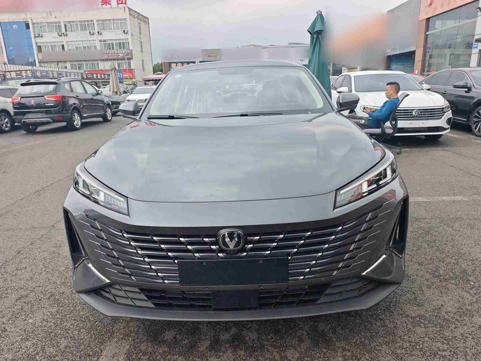 泸州二手长安逸动2025款，行情跳水的底牌是什么？
