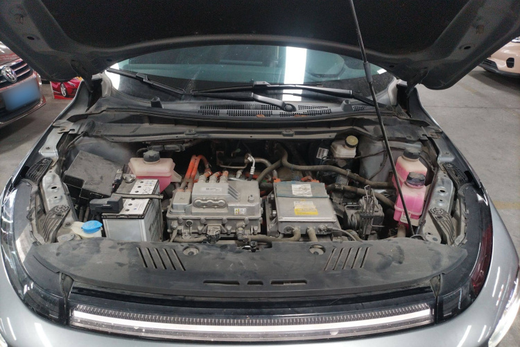 小鹏G3 2022款 G3i 460N局部细节24