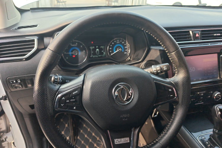 东风风光 风光580 2017款 1.5T CVT舒适型中控内饰13