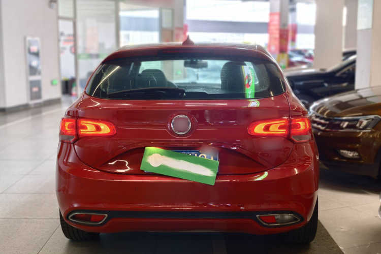 菲亚特 致悦 2014款 1.4T 自动运动版车身外观6002