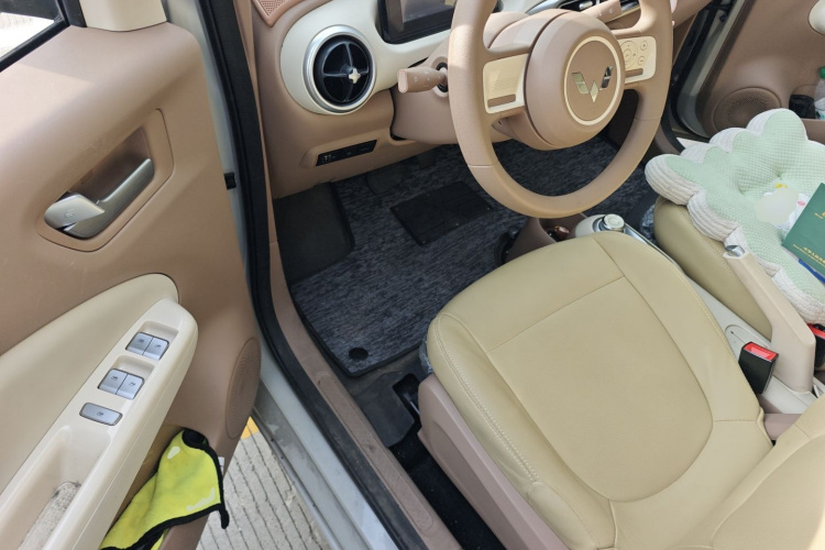 五菱汽车 宏光MINIEV 2025款 四门版 进阶款中控内饰20