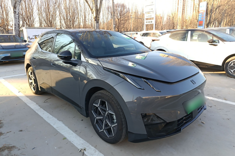 领克Z20 2025款 530km 后驱Max车身外观3