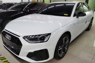 奥迪A4L 2022款 40 TFSI 豪华动感型