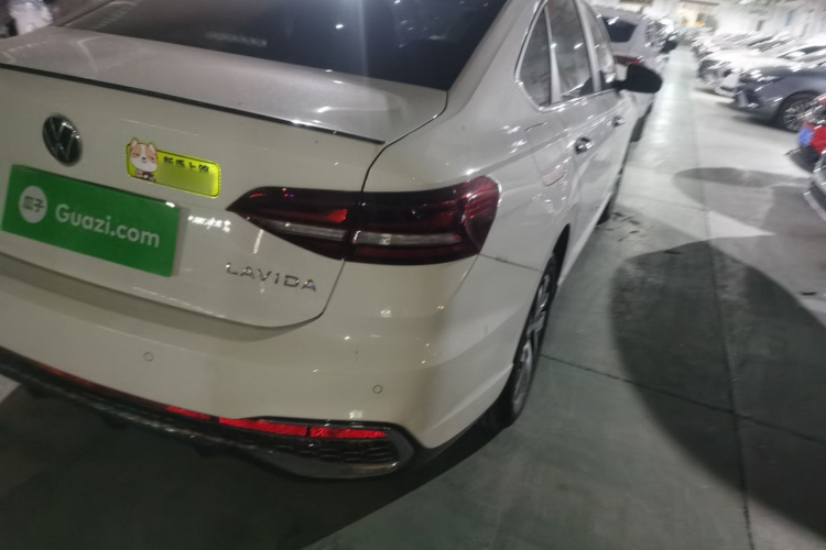 大众 朗逸 2024款 300TSI DSG星空满逸版车身外观9