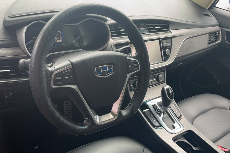 吉利汽车 帝豪GS 2016款 运动版 1.8L 自动领尚型中控内饰7003