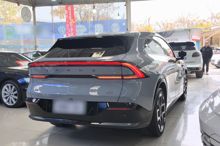 小鹏G7 2025款 702 超长续航 Max车身外观6004