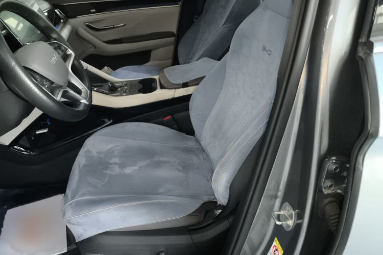 比亚迪 宋PLUS新能源 2025款 DM-i 160KM 旗舰PLUS局部细节19