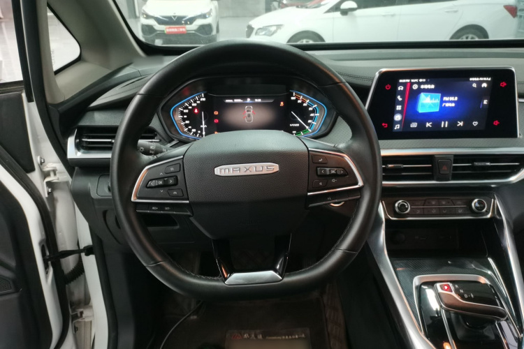 上汽大通MAXUS 大家5 2022款 1.3T PLUG IN 乐享版 七座局部细节13
