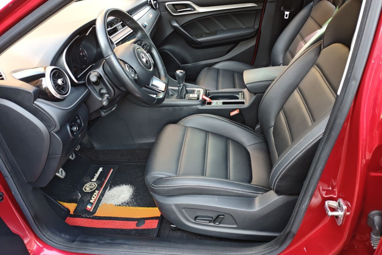 名爵 MG6 2017款 20T 手动豪华智联版 国V中控内饰19