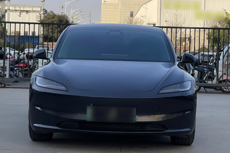 特斯拉 Model 3 2023款 后轮驱动版车身外观6001