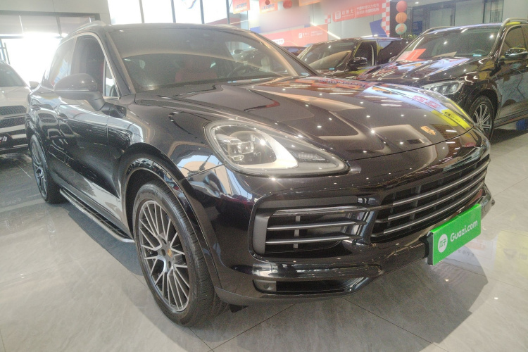 保时捷 2019款 Cayenne 3.0T车身外观6002