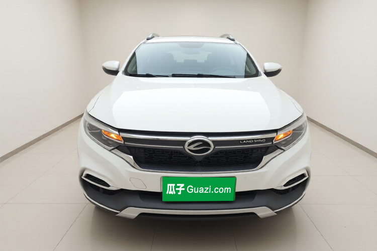 陆风逍遥 2018款 1.5GTDI 手动白银版车身外观2