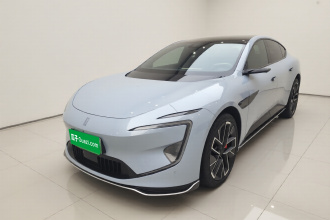 阿维塔12 2024款 650 三激光四驱GT版