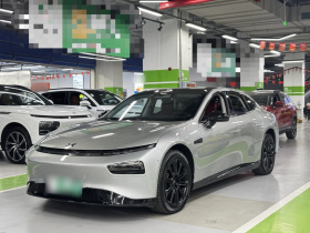 小鹏P7 2020款 562E性能版