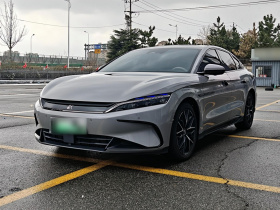 比亚迪 汉 2025款 DM-i 125KM尊荣型