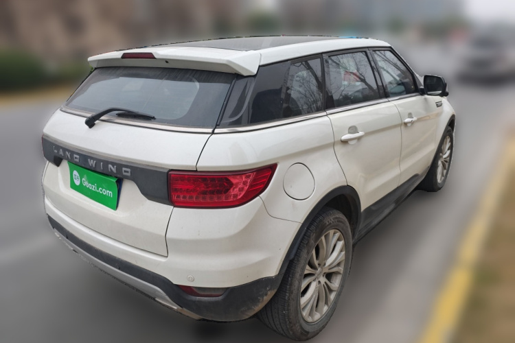 陆风X7 2015款 2.0T 全景尊贵版车身外观6005