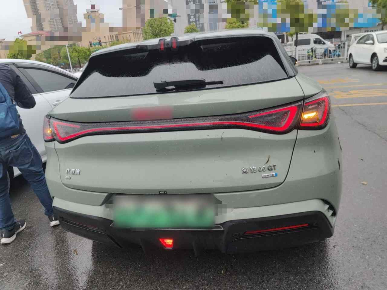 比亚迪 海豹06GT 2025款 智驾版 605热浪版(3)