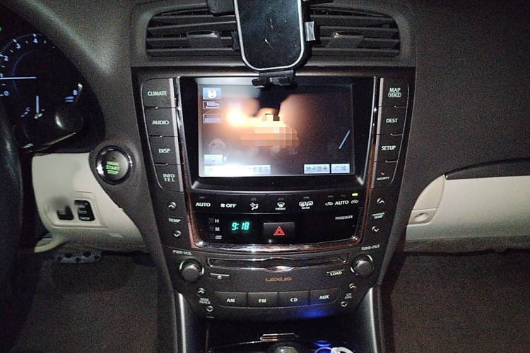 雷克萨斯IS 2011款 250 炫动版局部细节16