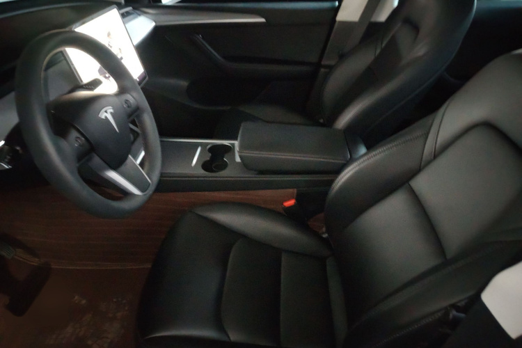 特斯拉 Model Y 2024款 后轮驱动版局部细节19