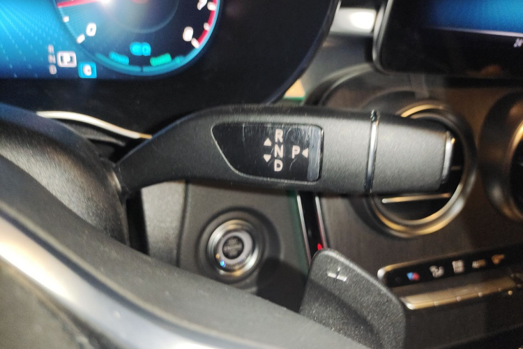 奔驰C级 2020款 改款 C 260 L局部细节18